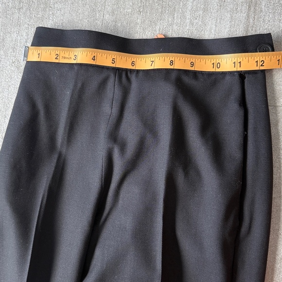 Aritzia wool black high rise pants with cuffed hem size 00 - excellent condition - Picture 8 of 8